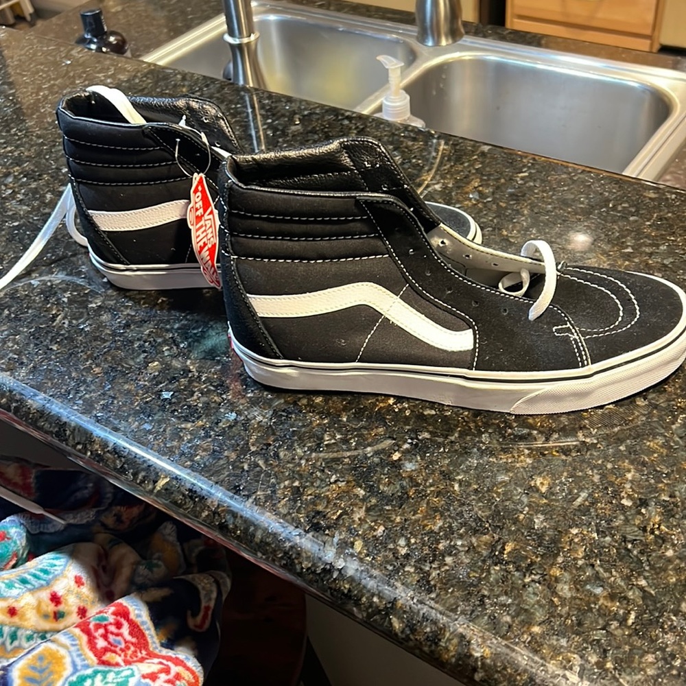 NWT High Top Old Skool Vans